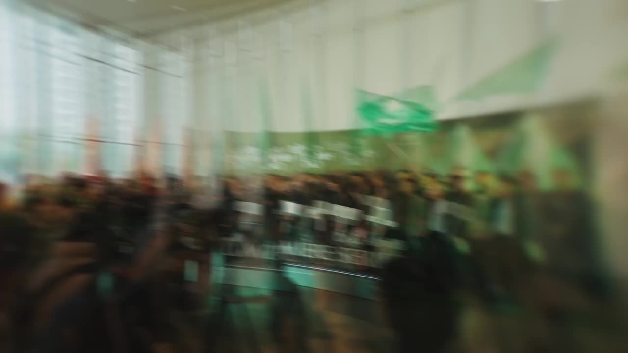 VIN CỔ LOA – TRÁI TIM MỚI PHÍA BẮC HÀ NỘI Tại trung tâm đại đô thị thông minh đẳng cấp quốc tế, LUMIÈRE ESSENCE PEAK xuất hiện như biểu tượng sống thanh tao dành cho giới chủ nhân tinh hoa. - ảnh 2