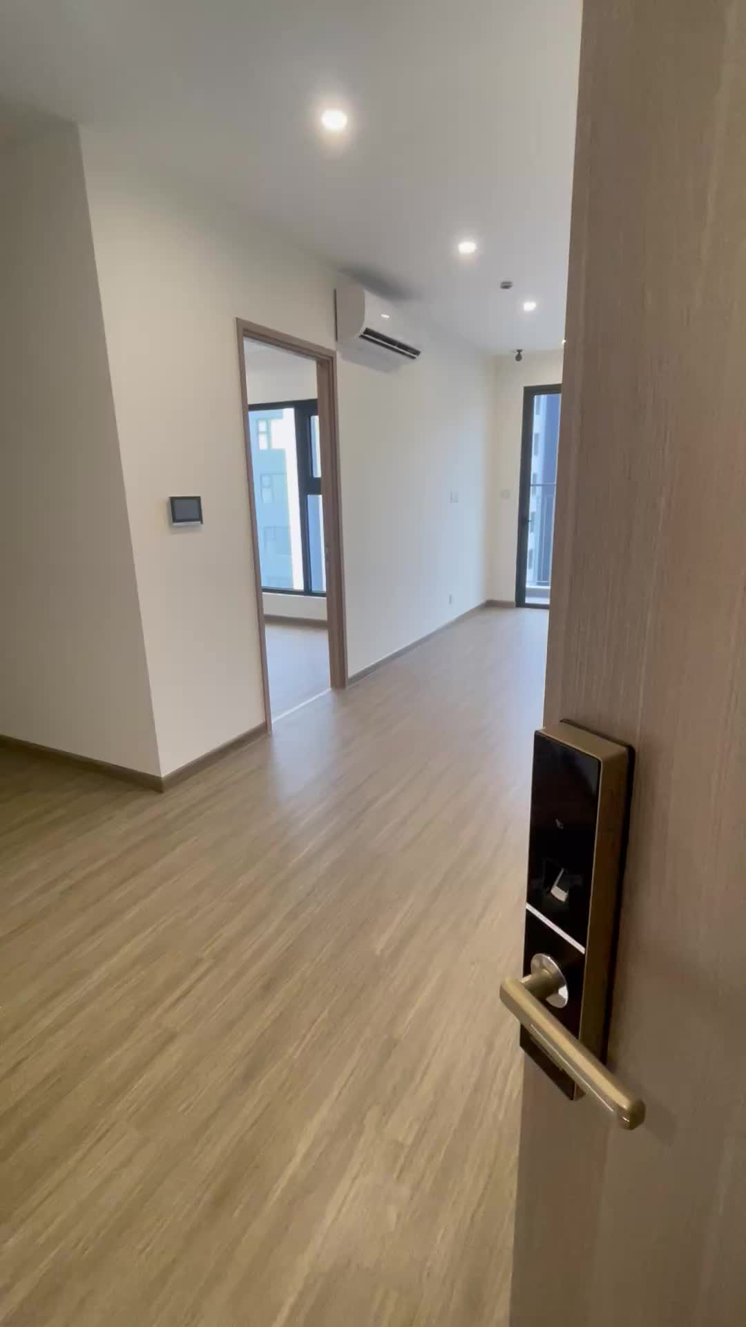 Cần bán Căn 2PN+ 2WC , 63m2 ở Vinhomes Smart City - ảnh 2