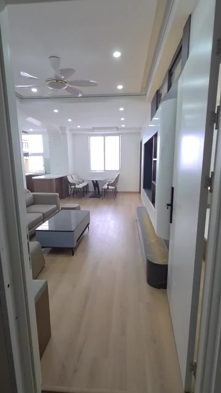 Không ở đến cần nhượng lại căn hộ 110m bố trí 4 ngủ tòa CT1B KĐT Tân Tây Đô, full đồ mới tinh - ảnh 2