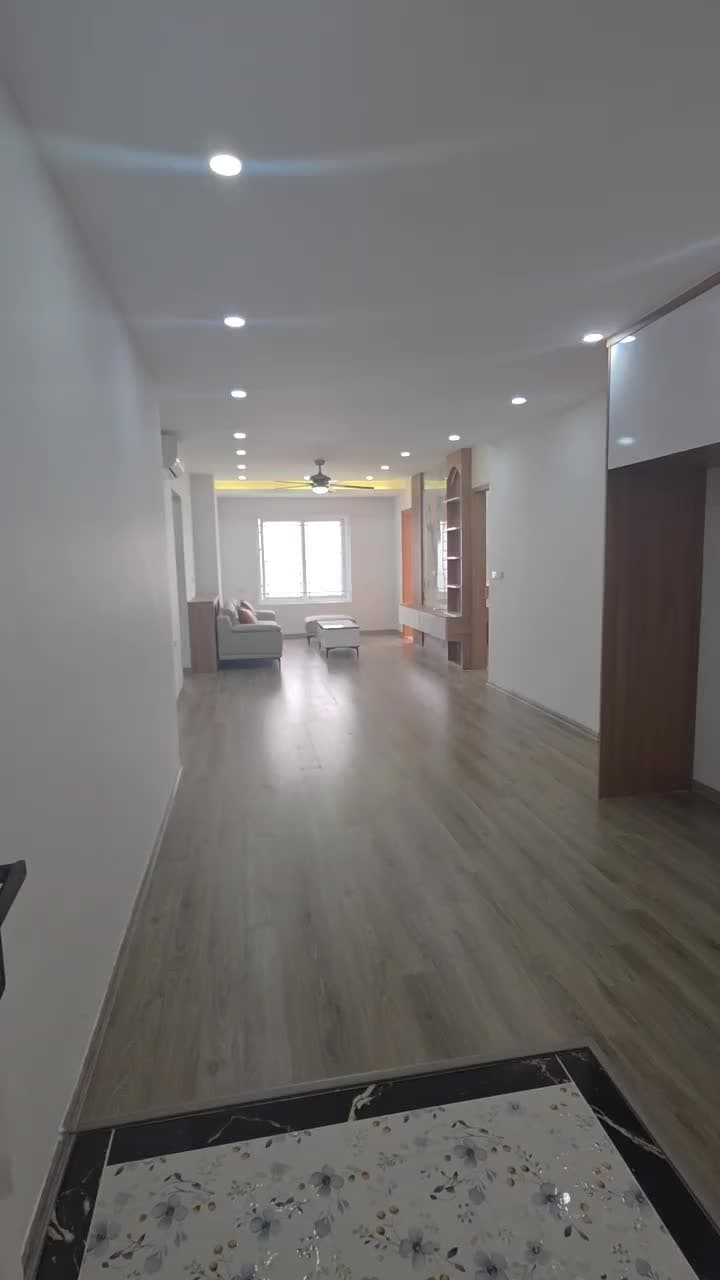 Chính chủ cần bán gấp căn góc 4 ngủ 110m2 full đồ GIÁ NÀO CŨNG BÁN. Lh 098191**** - ảnh 2